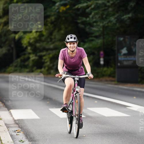 14.09.2025 - Stadtparktriathlon Michael Burmester http://msf.ph/oto/8910783 14.09.2025 10:53:56 Radfahren 631, 668, 685, 758, 808 meine-sportfotos.de