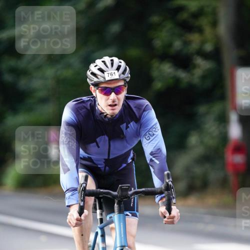 14.09.2025 - Stadtparktriathlon Michael Burmester http://msf.ph/oto/8910788 14.09.2025 10:54:12 Radfahren 735, 761, 793 meine-sportfotos.de
