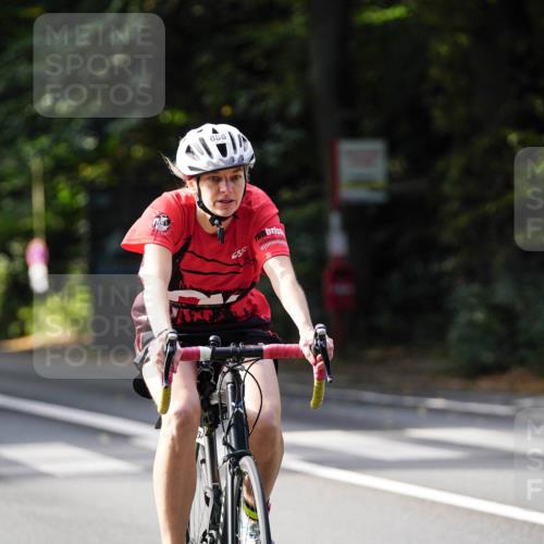 14.09.2025 - Stadtparktriathlon Michael Burmester http://msf.ph/oto/8910844 14.09.2025 10:55:09 Radfahren 632, 686, 699, 705, 721, 729, 769, 847 meine-sportfotos.de