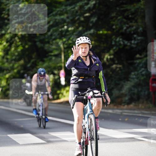 14.09.2025 - Stadtparktriathlon Michael Burmester http://msf.ph/oto/8910853 14.09.2025 10:55:15 Radfahren 632, 686, 699, 705, 721, 729, 842, 847 meine-sportfotos.de