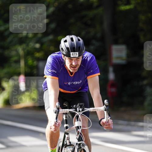 14.09.2025 - Stadtparktriathlon Michael Burmester http://msf.ph/oto/8910861 14.09.2025 10:55:26 Radfahren 762, 770, 842, 875 meine-sportfotos.de