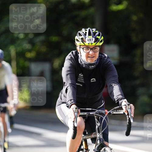 14.09.2025 - Stadtparktriathlon Michael Burmester http://msf.ph/oto/8910928 14.09.2025 10:56:48 Radfahren 697, 746, 755, 764, 767, 771, 776, 783, 788, 796, 807, 811, 817, 914 meine-sportfotos.de