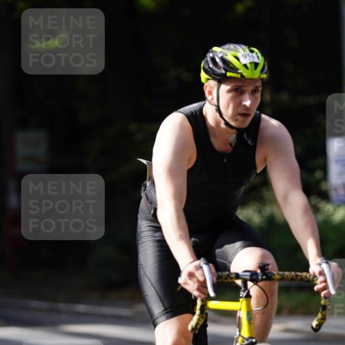 14.09.2025 - Stadtparktriathlon Michael Burmester http://msf.ph/oto/8910931 14.09.2025 10:56:50 Radfahren 697, 746, 755, 764, 767, 771, 776, 783, 796, 807, 811, 817, 914 meine-sportfotos.de