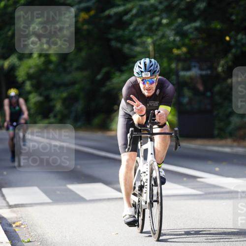 14.09.2025 - Stadtparktriathlon Michael Burmester http://msf.ph/oto/8910944 14.09.2025 10:57:08 Radfahren 626, 754, 782, 850 meine-sportfotos.de