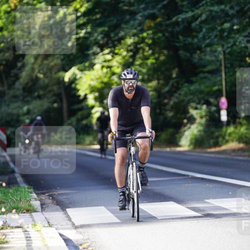 14.09.2025 - Stadtparktriathlon Michael Burmester http://msf.ph/oto/8911008 14.09.2025 10:58:33 Radfahren 820, 821, 848, 852, 861, 872, 897 meine-sportfotos.de