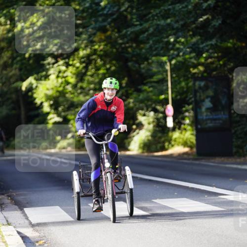 14.09.2025 - Stadtparktriathlon Michael Burmester http://msf.ph/oto/8911016 14.09.2025 10:58:48 Radfahren 582, 712, 714, 750 meine-sportfotos.de