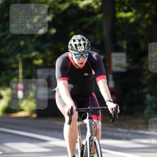 14.09.2025 - Stadtparktriathlon Michael Burmester http://msf.ph/oto/8911161 14.09.2025 11:01:56 Radfahren 663, 736, 770, 815, 822, 823, 842, 854, 868 meine-sportfotos.de