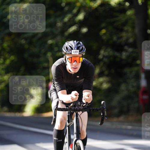 14.09.2025 - Stadtparktriathlon Michael Burmester http://msf.ph/oto/8911224 14.09.2025 11:03:19 Radfahren 657, 708, 764, 782, 788, 849, 877, 888 meine-sportfotos.de
