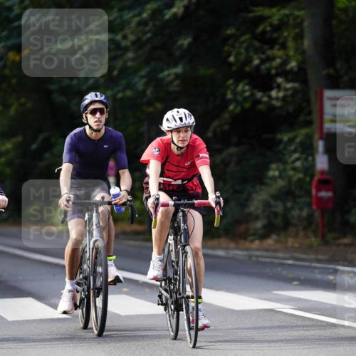 14.09.2025 - Stadtparktriathlon Michael Burmester http://msf.ph/oto/8911272 14.09.2025 11:04:20 Radfahren 628, 655, 671, 686, 755, 771, 774, 802, 803, 818, 857 meine-sportfotos.de