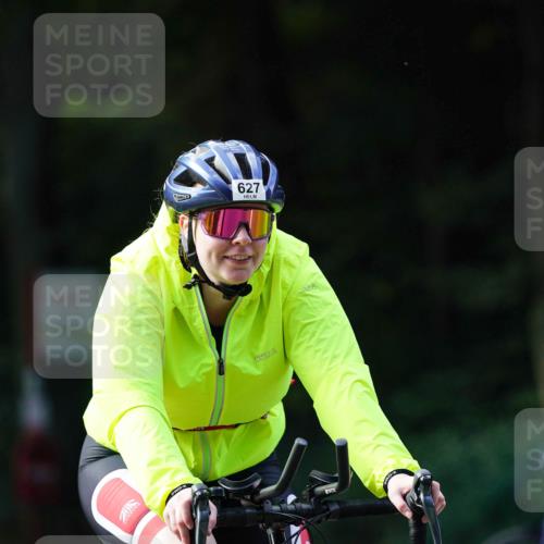 14.09.2025 - Stadtparktriathlon Michael Burmester http://msf.ph/oto/8911282 14.09.2025 11:04:36 Radfahren 627, 746, 754, 807, 824 meine-sportfotos.de