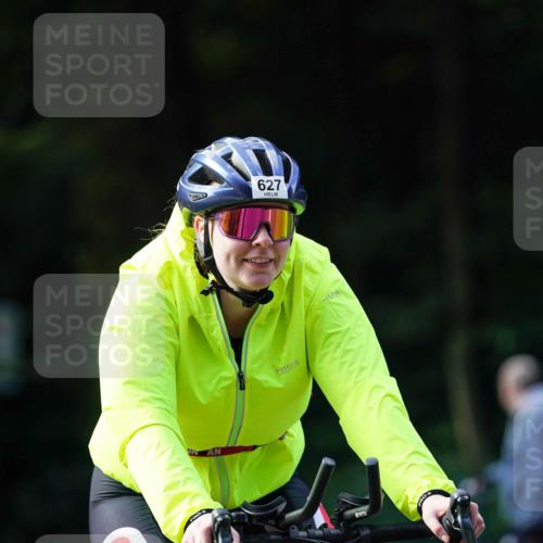14.09.2025 - Stadtparktriathlon Michael Burmester http://msf.ph/oto/8911283 14.09.2025 11:04:36 Radfahren 627, 746, 754, 807, 824 meine-sportfotos.de