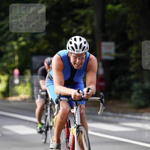 14.09.2025 - Stadtparktriathlon Michael Burmester http://msf.ph/oto/8911302 14.09.2025 11:05:10 Radfahren 776, 833, 841, 852, 867, 891, 919 meine-sportfotos.de