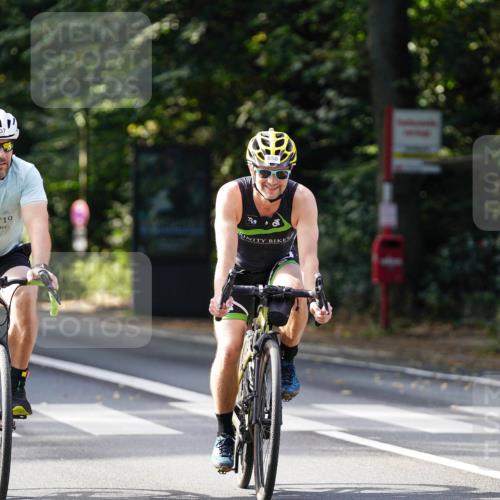 14.09.2025 - Stadtparktriathlon Michael Burmester http://msf.ph/oto/8911326 14.09.2025 11:05:34 Radfahren 796, 837, 846, 850, 872 meine-sportfotos.de