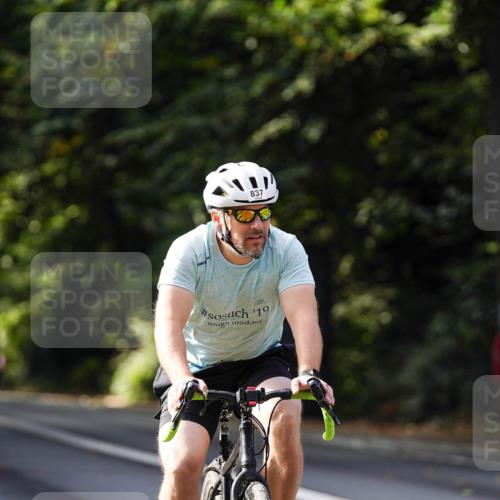 14.09.2025 - Stadtparktriathlon Michael Burmester http://msf.ph/oto/8911327 14.09.2025 11:05:35 Radfahren 796, 837, 850, 872 meine-sportfotos.de