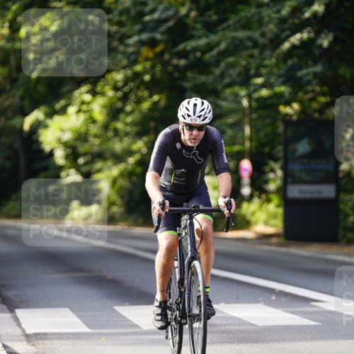14.09.2025 - Stadtparktriathlon Michael Burmester http://msf.ph/oto/8911328 14.09.2025 11:05:36 Radfahren 837, 850, 872 meine-sportfotos.de