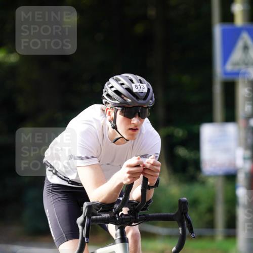 14.09.2025 - Stadtparktriathlon Michael Burmester http://msf.ph/oto/8911379 14.09.2025 11:07:03 Radfahren 752, 813, 874, 882, 920 meine-sportfotos.de