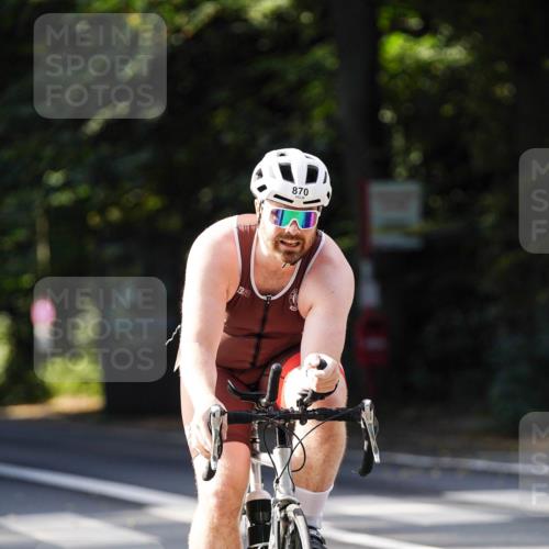 14.09.2025 - Stadtparktriathlon Michael Burmester http://msf.ph/oto/8911407 14.09.2025 11:07:51 Radfahren 723, 829, 847, 858, 870, 893, 921 meine-sportfotos.de
