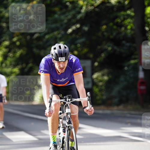 14.09.2025 - Stadtparktriathlon Michael Burmester http://msf.ph/oto/8911454 14.09.2025 11:08:56 Radfahren 766, 787, 808, 843, 875, 876, 895 meine-sportfotos.de