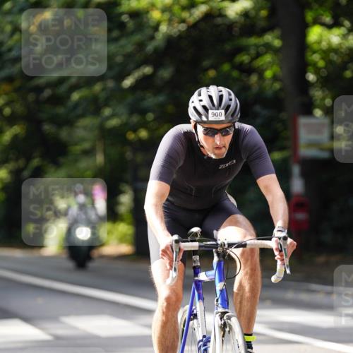 14.09.2025 - Stadtparktriathlon Michael Burmester http://msf.ph/oto/8911479 14.09.2025 11:09:36 Radfahren 724, 729, 736, 780, 790, 831, 851, 900 meine-sportfotos.de