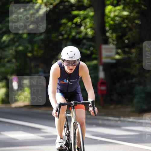 14.09.2025 - Stadtparktriathlon Michael Burmester http://msf.ph/oto/8911632 14.09.2025 11:14:16 Radfahren 744, 775, 824, 847, 873, 1012 meine-sportfotos.de