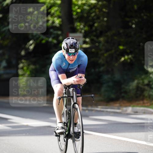 14.09.2025 - Stadtparktriathlon Michael Burmester http://msf.ph/oto/8911635 14.09.2025 11:14:37 Radfahren 791, 862, 871 meine-sportfotos.de