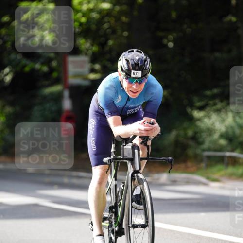 14.09.2025 - Stadtparktriathlon Michael Burmester http://msf.ph/oto/8911637 14.09.2025 11:14:37 Radfahren 791, 862, 871 meine-sportfotos.de
