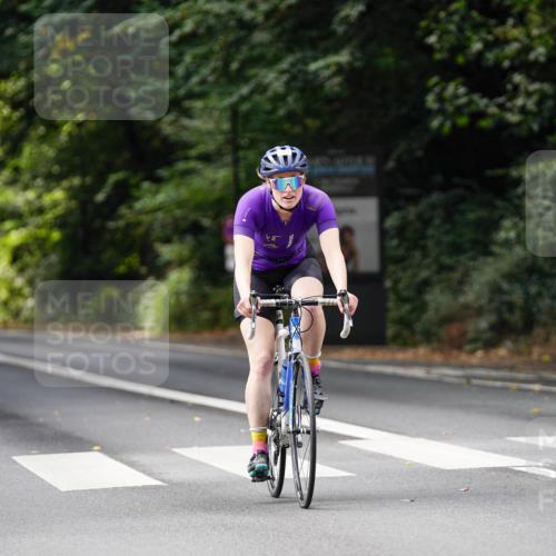 14.09.2025 - Stadtparktriathlon Michael Burmester http://msf.ph/oto/8911686 14.09.2025 11:16:17 Radfahren 655, 808, 831, 851, 943 meine-sportfotos.de