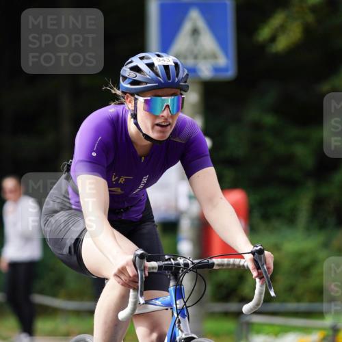 14.09.2025 - Stadtparktriathlon Michael Burmester http://msf.ph/oto/8911687 14.09.2025 11:16:18 Radfahren 655, 808, 831, 851, 943 meine-sportfotos.de