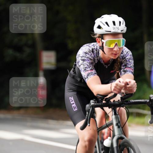 14.09.2025 - Stadtparktriathlon Michael Burmester http://msf.ph/oto/8911742 14.09.2025 11:18:32 Radfahren 868, 934, 935, 951, 976, 993, 1015 meine-sportfotos.de