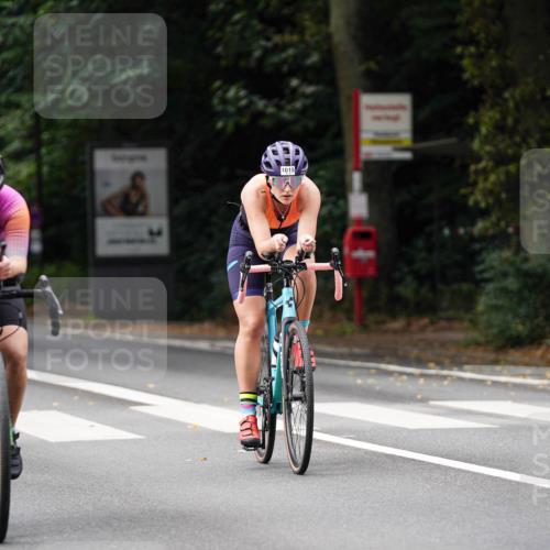 14.09.2025 - Stadtparktriathlon Michael Burmester http://msf.ph/oto/8911746 14.09.2025 11:18:37 Radfahren 724, 868, 932, 934, 935, 951, 976, 985, 993, 1015 meine-sportfotos.de