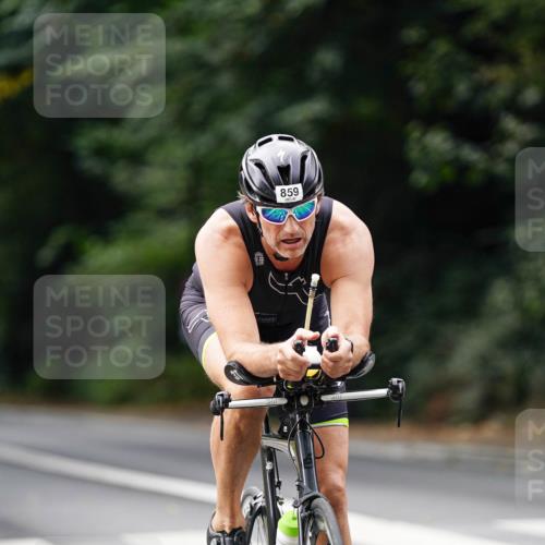 14.09.2025 - Stadtparktriathlon Michael Burmester http://msf.ph/oto/8911821 14.09.2025 11:20:22 Radfahren 772, 853, 859, 865, 872 meine-sportfotos.de