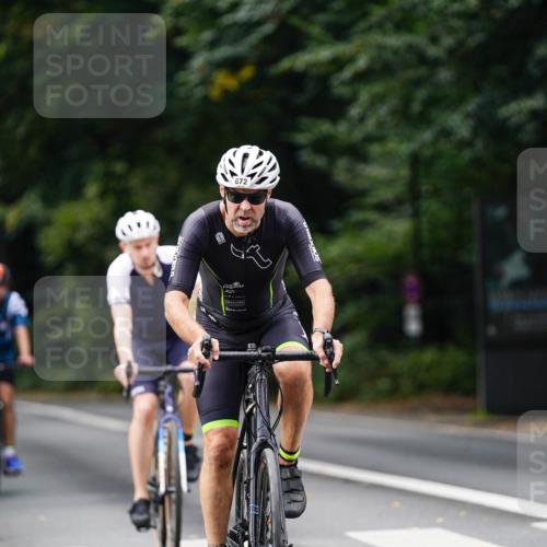 14.09.2025 - Stadtparktriathlon Michael Burmester http://msf.ph/oto/8911823 14.09.2025 11:20:23 Radfahren 772, 853, 859, 865, 872 meine-sportfotos.de