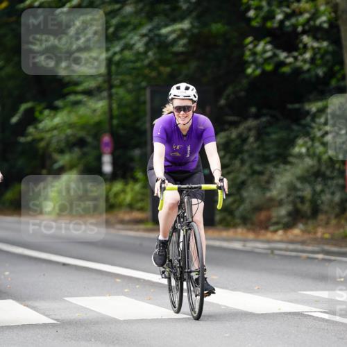 14.09.2025 - Stadtparktriathlon Michael Burmester http://msf.ph/oto/8911900 14.09.2025 11:22:08 Radfahren 842, 855, 929, 939, 952, 964, 972, 978, 1007, 1014, 1017 meine-sportfotos.de