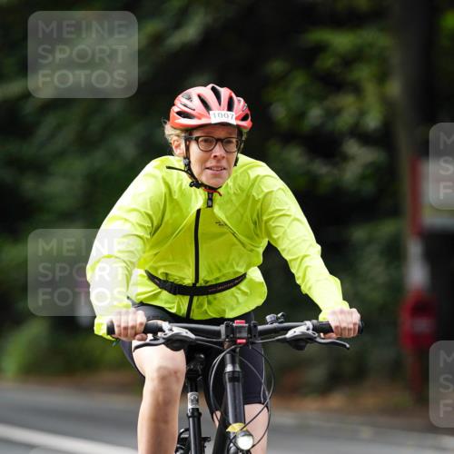 14.09.2025 - Stadtparktriathlon Michael Burmester http://msf.ph/oto/8911903 14.09.2025 11:22:09 Radfahren 842, 855, 929, 939, 952, 964, 972, 1007, 1014, 1017 meine-sportfotos.de