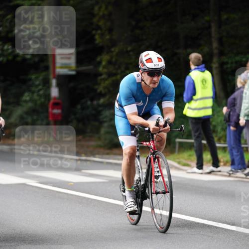 14.09.2025 - Stadtparktriathlon Michael Burmester http://msf.ph/oto/8911958 14.09.2025 11:23:02 Radfahren 829, 831, 851, 882, 918, 920, 948, 963, 974 meine-sportfotos.de