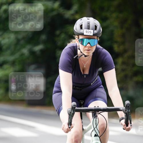 14.09.2025 - Stadtparktriathlon Michael Burmester http://msf.ph/oto/8912084 14.09.2025 11:26:29 Radfahren 846, 902, 926, 931, 934, 935, 976, 993, 1015 meine-sportfotos.de