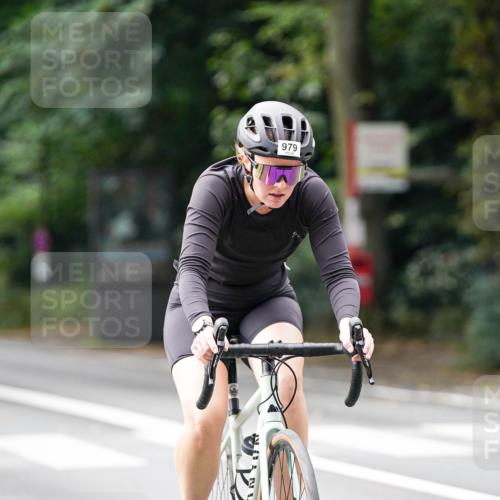 14.09.2025 - Stadtparktriathlon Michael Burmester http://msf.ph/oto/8912123 14.09.2025 11:27:21 Radfahren 836, 838, 867, 874, 947, 979, 996 meine-sportfotos.de