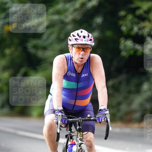 14.09.2025 - Stadtparktriathlon Michael Burmester http://msf.ph/oto/8912264 14.09.2025 11:31:19 Radfahren 858, 886, 943, 972, 978, 1001, 1002, 1007 meine-sportfotos.de