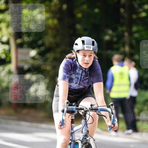 14.09.2025 - Stadtparktriathlon Michael Burmester http://msf.ph/oto/8912342 14.09.2025 11:33:19 Radfahren 824, 946, 980, 992, 1005, 1011, 1067 meine-sportfotos.de