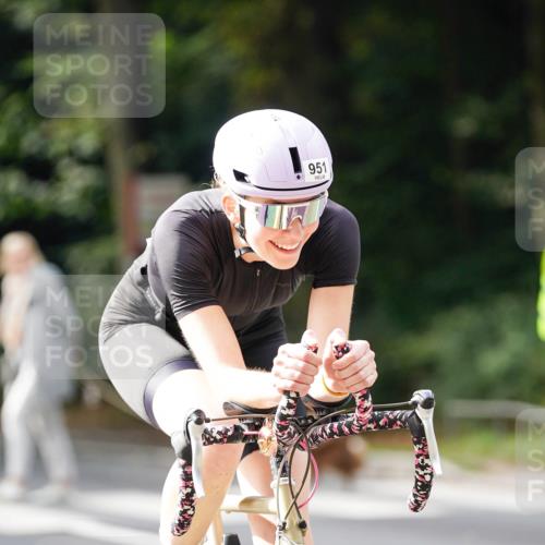14.09.2025 - Stadtparktriathlon Michael Burmester http://msf.ph/oto/8912359 14.09.2025 11:33:41 Radfahren 951, 1069 meine-sportfotos.de