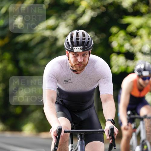 14.09.2025 - Stadtparktriathlon Michael Burmester http://msf.ph/oto/8912453 14.09.2025 11:36:31 Radfahren 1101, 1109, 1112, 1115 meine-sportfotos.de