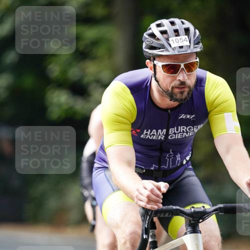 14.09.2025 - Stadtparktriathlon Michael Burmester http://msf.ph/oto/8912499 14.09.2025 11:37:45 Radfahren 981, 984, 1026, 1039, 1043, 1054, 1107 meine-sportfotos.de