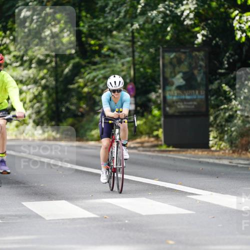 14.09.2025 - Stadtparktriathlon Michael Burmester http://msf.ph/oto/8912622 14.09.2025 11:40:36 Radfahren 857, 950, 967, 1007, 1089, 1116 meine-sportfotos.de
