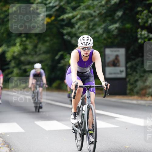 14.09.2025 - Stadtparktriathlon Michael Burmester http://msf.ph/oto/8912745 14.09.2025 11:42:59 Radfahren 789, 824, 941, 976, 990, 1008, 1029, 1055, 1057, 1119 meine-sportfotos.de