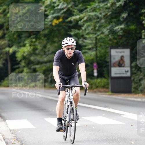 14.09.2025 - Stadtparktriathlon Michael Burmester http://msf.ph/oto/8912752 14.09.2025 11:43:04 Radfahren 789, 941, 976, 1008, 1055, 1057, 1119 meine-sportfotos.de