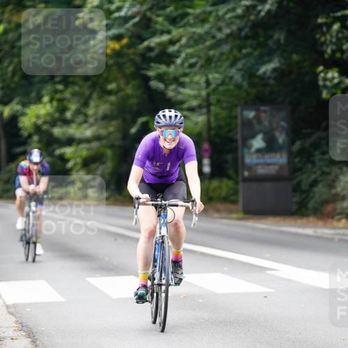 14.09.2025 - Stadtparktriathlon Michael Burmester http://msf.ph/oto/8912880 14.09.2025 11:46:23 Radfahren 943, 1046, 1062, 1065, 1086 meine-sportfotos.de