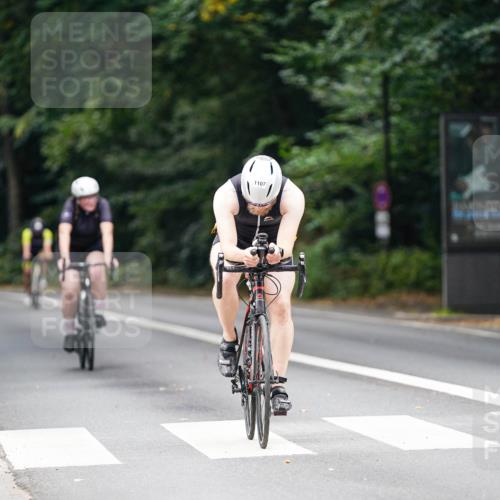 14.09.2025 - Stadtparktriathlon Michael Burmester http://msf.ph/oto/8913140 14.09.2025 11:52:25 Radfahren 932, 982, 989, 1020, 1054, 1078, 1094, 1107 meine-sportfotos.de
