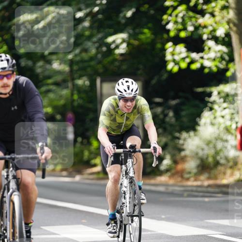 14.09.2025 - Stadtparktriathlon Michael Burmester http://msf.ph/oto/8913278 14.09.2025 11:55:35 Radfahren 955, 1049, 1072, 1091, 1092, 1116, 1164, 1168, 1186, 1194 meine-sportfotos.de