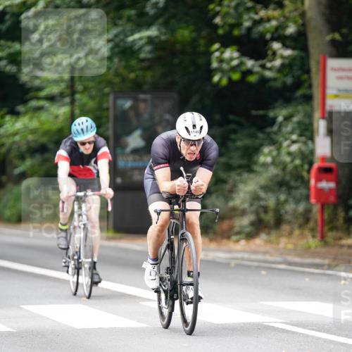 14.09.2025 - Stadtparktriathlon Michael Burmester http://msf.ph/oto/8913358 14.09.2025 11:57:04 Radfahren 924, 952, 1016, 1050, 1129, 1146, 1189 meine-sportfotos.de