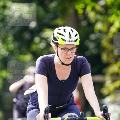 14.09.2025 - Stadtparktriathlon Michael Burmester http://msf.ph/oto/8915906 14.09.2025 13:09:19 Radfahren 1410, 1448 meine-sportfotos.de